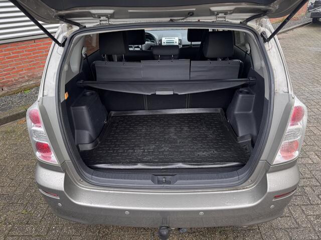 Toyota Verso 1.8 VVT-i Luna | Airco | Cruise Control | Trekhaak | Nette auto |
