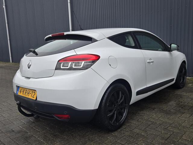 Renault Megane Coup� 1.6 16v Airco Cruise 17inch Stoer ?
