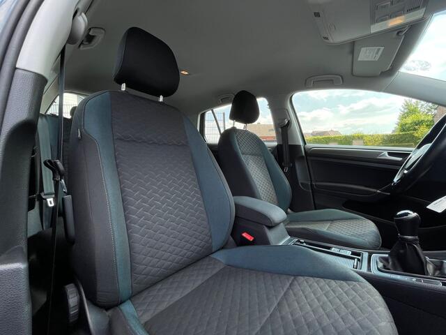 Volkswagen Golf 7 - 1.6 TDI IQ drive