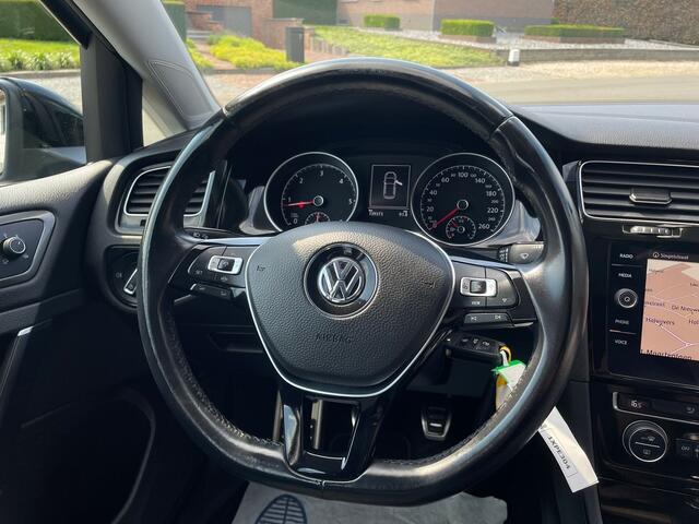 Volkswagen Golf 7 - 1.6 TDI IQ drive