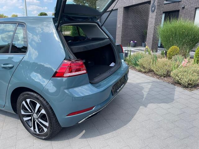 Volkswagen Golf 7 - 1.6 TDI IQ drive