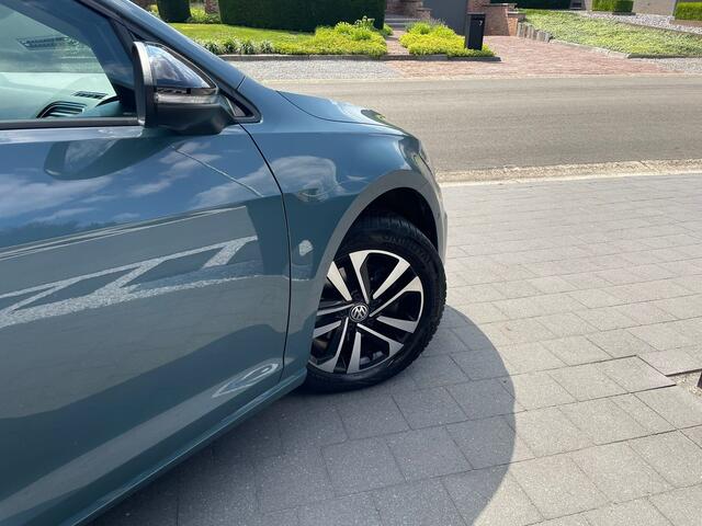 Volkswagen Golf 7 - 1.6 TDI IQ drive