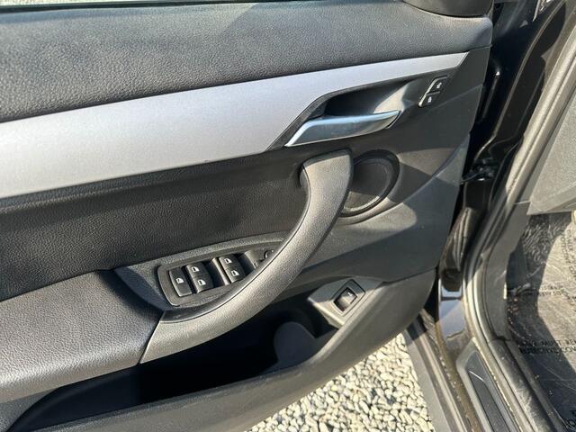BMW X1 BENZINE | AUT | NAVI | AIRCO
