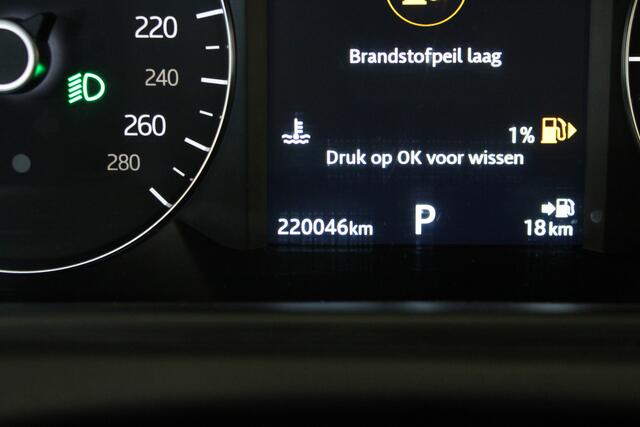 Land Rover Velar Range Rover 2.0 I4 AWD HSE |Pano|sterrenhemel