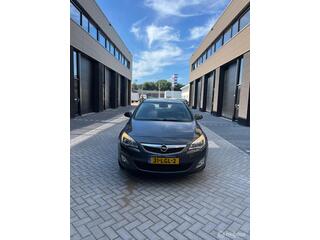 Opel Astra (2009 - 2015)