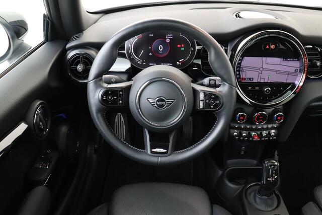 Mini John Cooper Works 3-Deurs COOPER INCL. ZOMER/WINTERSET -PANO.DAK|AERO|KEYLESS|STOEL/STUURVERW.|MULTIMEDIA|PRIVACY.GLAS|17