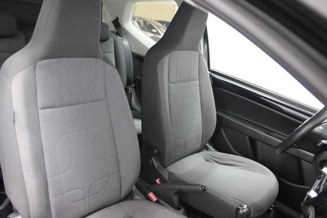 Volkswagen UP 1.0 move up BlueMotion | Airco | Goed onderhouden | Scherm | Sportvelgen