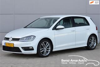 VOLKSWAGEN GOLF 1.6 TDI Business Edition R Connected