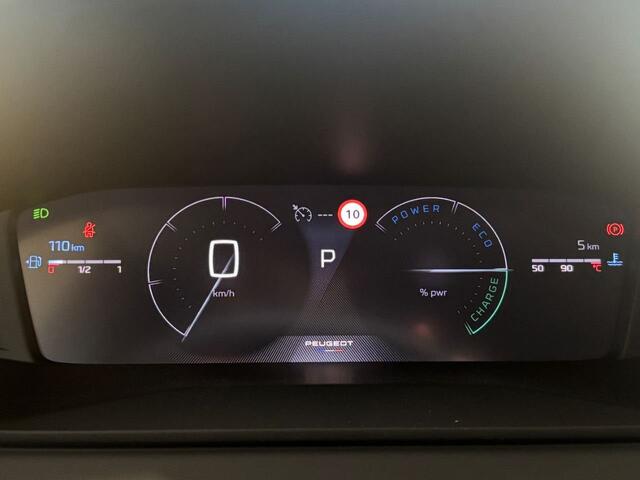 Peugeot 208 Allure Hybrid + Camera360/Navi/Keyless
