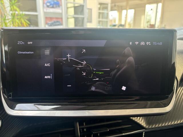 Peugeot 208 Allure Hybrid + Camera360/Navi/Keyless