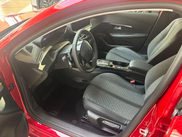 Peugeot 208 Allure Hybrid + Camera360/Navi/Keyless