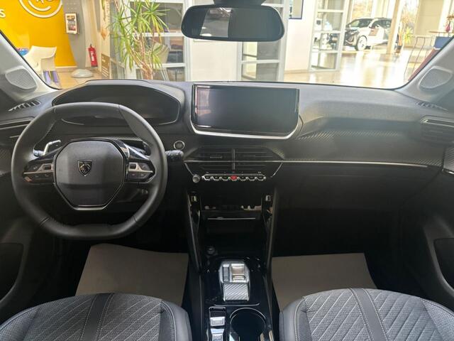Peugeot 208 Allure Hybrid + Camera360/Navi/Keyless