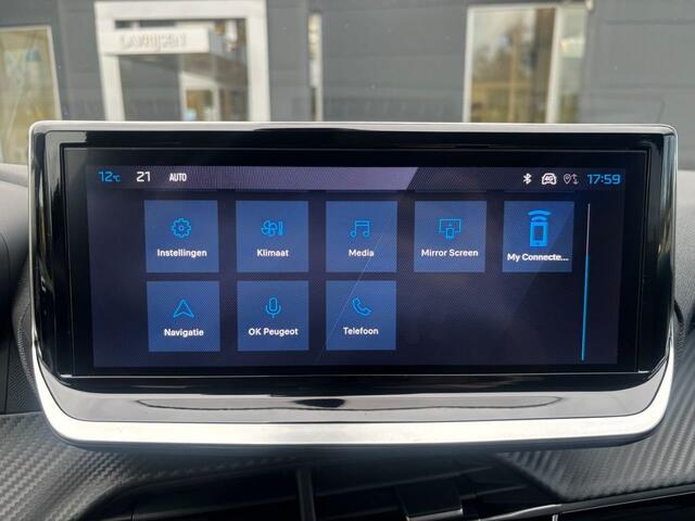 Peugeot 208 Allure Hybrid + Camera360/Navi/Keyless