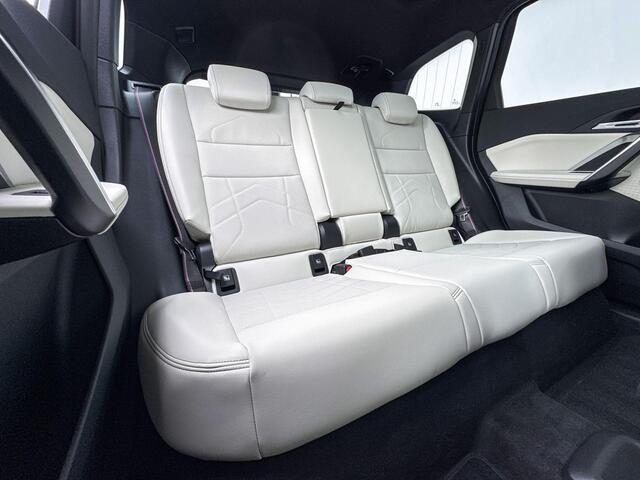 BMW X1 xDrive25e | M Sportpakket Pro | Innovation Pack | Comfort Pack | Travel Pack | Huisselectie