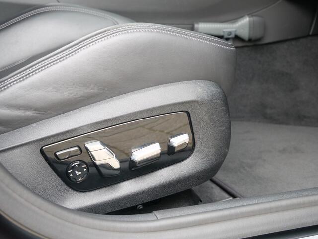BMW M5 5-serie 600 Pk Automaat Navi / Leer / Airco achter