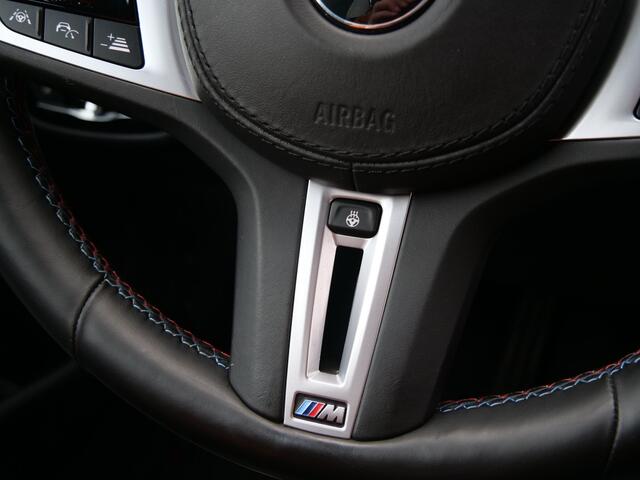 BMW M5 5-serie 600 Pk Automaat Navi / Leer / Airco achter