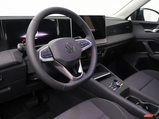 Volkswagen Tiguan 1.5 eTSI 96 kW / 130 pk SUV 7 versn. DSG | Achteruitrijcamera | LED verlichting | Stoelverwarming | Apple carplay / Android auto |