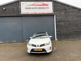 Toyota Auris Touring Sports