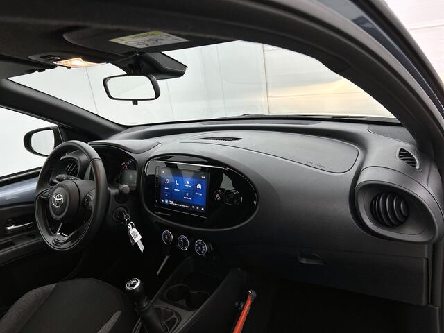 Toyota Aygo X 1.0 VVT-i MT Play | Draadloze Apple Carplay/ Android Auto | Achteruitrijcamera |