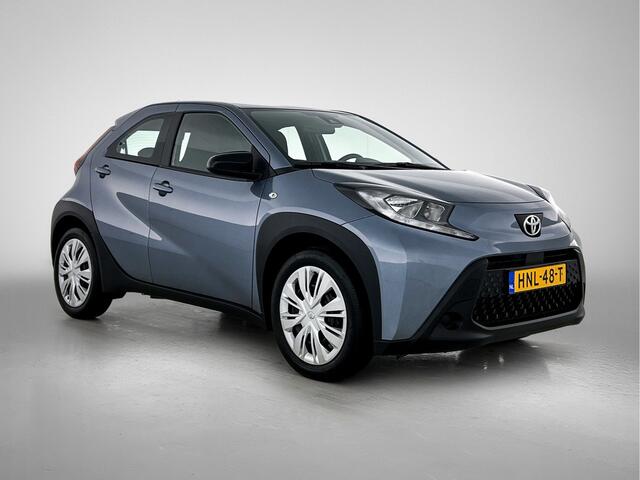 Toyota Aygo X 1.0 VVT-i MT Play | Draadloze Apple Carplay/ Android Auto | Achteruitrijcamera |