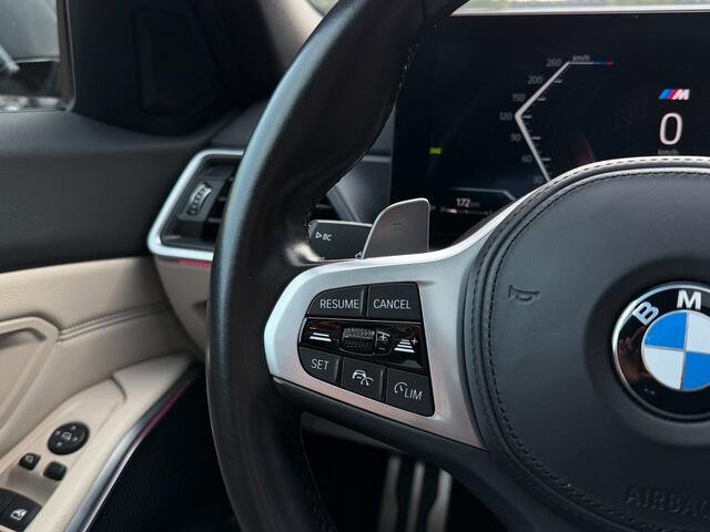 BMW 3-Serie Touring 318i M-Sport Shadowline Skyscraper Grau