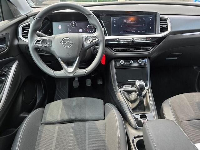 Opel Grandland Business Elegance - 1.2 Benzine Manueel 6 - 130PK