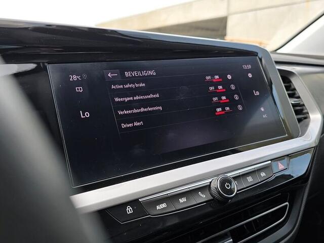 Opel Grandland Business Elegance - 1.2 Benzine Manueel 6 - 130PK