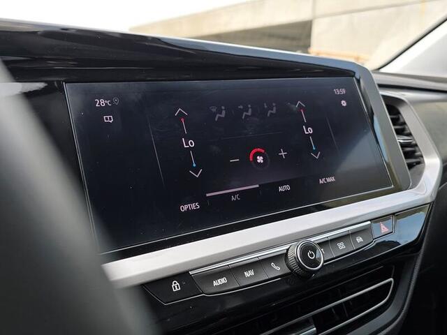 Opel Grandland Business Elegance - 1.2 Benzine Manueel 6 - 130PK