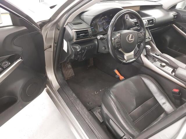 Lexus IS 300h Hybrid Business Line / NL PRIJS 14001