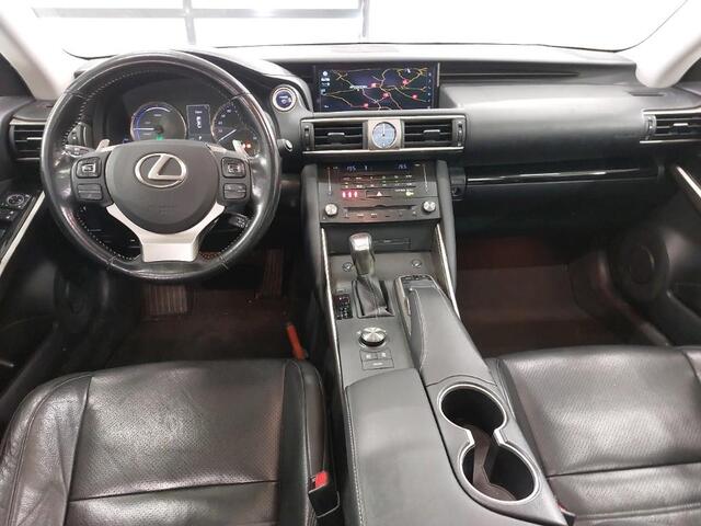 Lexus IS 300h Hybrid Business Line / NL PRIJS 14001