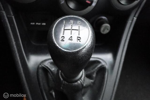 Hyundai I 10 , schakel, benzine, 205.669 km