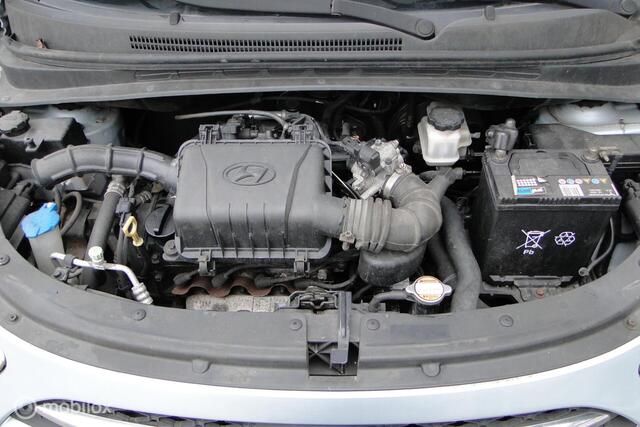 Hyundai I 10 , schakel, benzine, 205.669 km