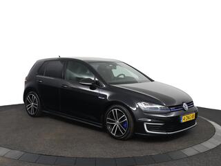 Volkswagen Golf VII