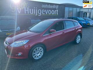 FORD FOCUS 1.6 EcoBoost Titanium