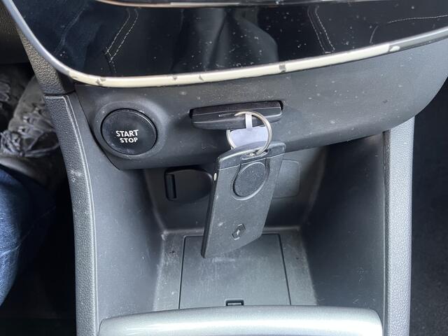 Renault Clio 1.2 Limited 47 dkm
