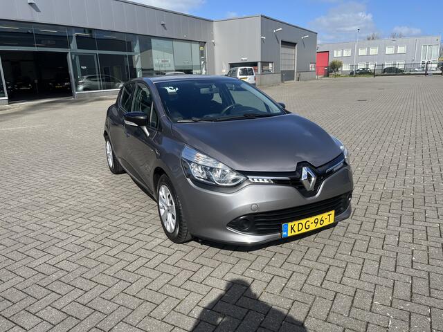 Renault Clio 1.2 Limited 47 dkm