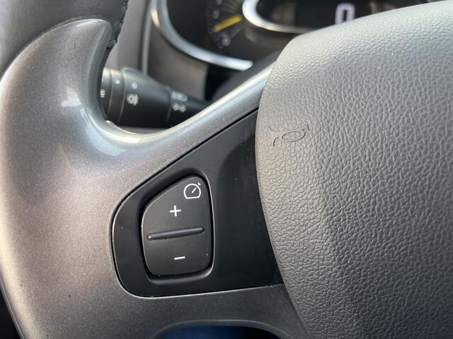 Renault Clio 1.2 Limited 47 dkm