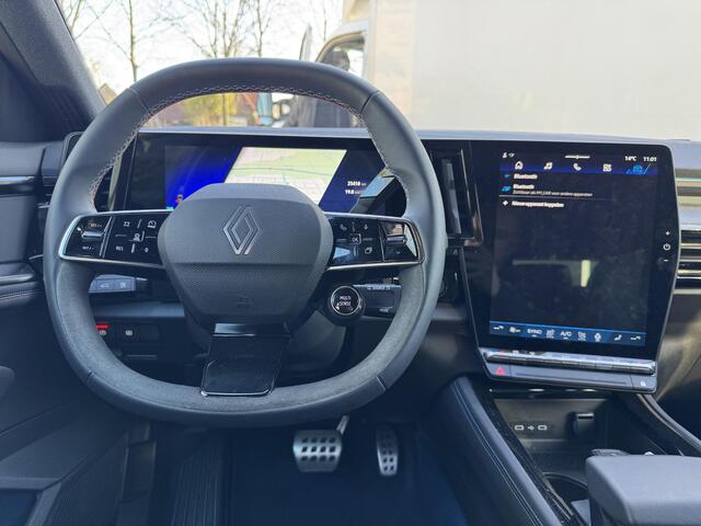 Renault Rafale 1.2 E-Tech 4x4 plug-in hybrid 300 esprit Alpine