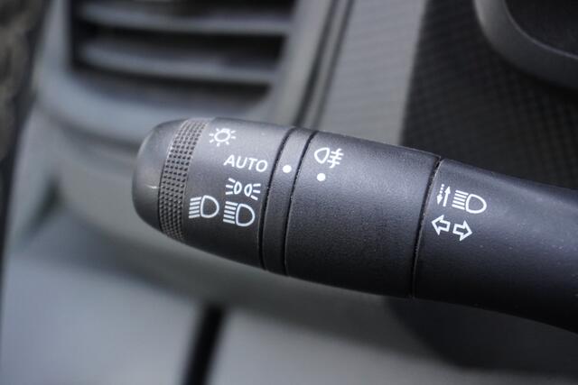 Renault Trafic 2.0 Blue dCi 130PK L2 EURO 6 - Airco - Navi - Cruise - �19.950,- Excl.