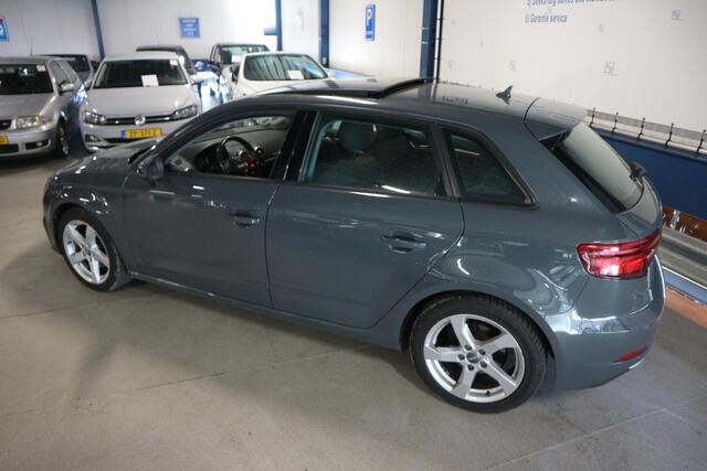 Audi A3 SPORTBACK 1.0 TFSI Sport / 12 MND GARANTIE / PANO   