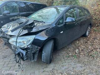 Opel Astra Sports Tourer (2010 - 2016)