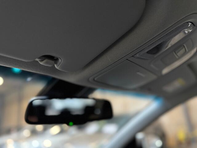 KIA Niro ACTIEPRIJS HYBRID 1E EIGENAAR NL AUTO NAP FABR.GARANTIE AUTOMAAT NAVIGATIE CAMERA LED ECC CRUISE PDC