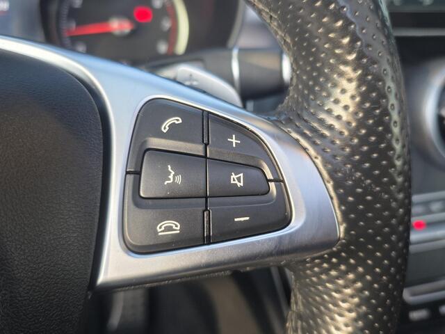 Mercedes-Benz C-Klasse Cabrio 180 Prestige AMG-Styling AUTOMAAT | Leer | Navigatie | 19 inch | Cruise Control | Climate Control