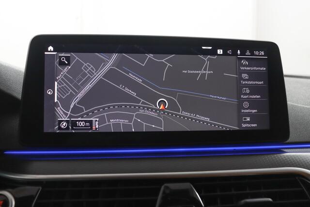 BMW 5-Serie Touring 540i xDrive Business Edition Plus | M-Sportpakket | Schuifkanteldak | Driving Assistant Proffesional
