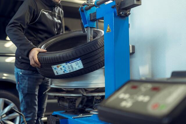 KIA Picanto 1.0 CVVT ComfortLine / ALL-Season / Airco / DAB / 1e Eigenaar / NED-Picanto / e APK + Remblokken / Elec-PAkket