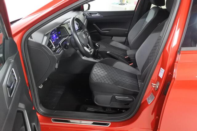 Volkswagen Polo 1.0 TSi R-Line NL auto NAP 17 Bergamo