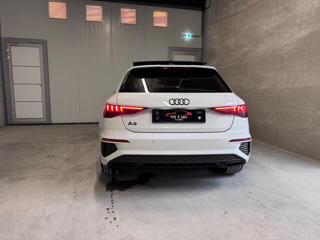 Audi A3 SPORTBACK 40 TFSI e S Edition Pano| Matrix| RS Zetels| S-Line | Keyless