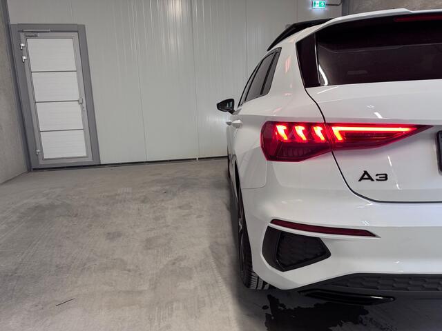 Audi A3 SPORTBACK 40 TFSI e S Edition Pano| Matrix| RS Zetels| S-Line | Keyless