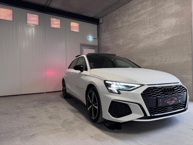 Audi A3 SPORTBACK 40 TFSI e S Edition Pano| Matrix| RS Zetels| S-Line | Keyless