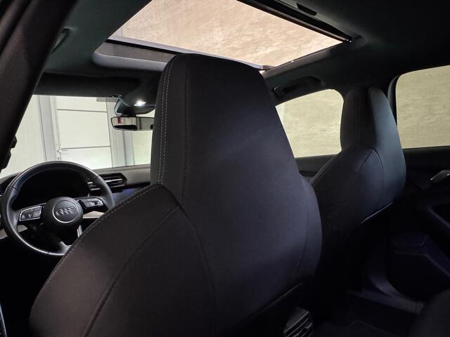 Audi A3 SPORTBACK 40 TFSI e S Edition Pano| Matrix| RS Zetels| S-Line | Keyless